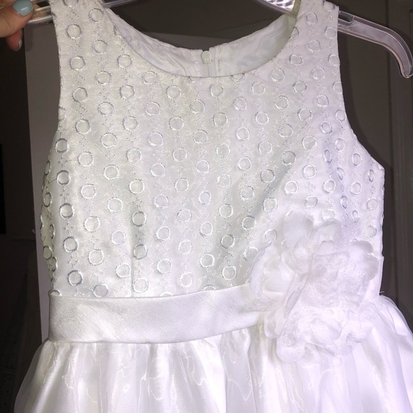 First Communion Girls Dress - Picture 6 of 8